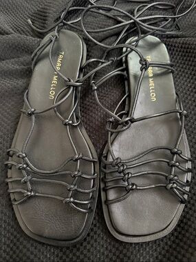 Tamara Mellon Black Knotted Lace-Up Flat Sandals